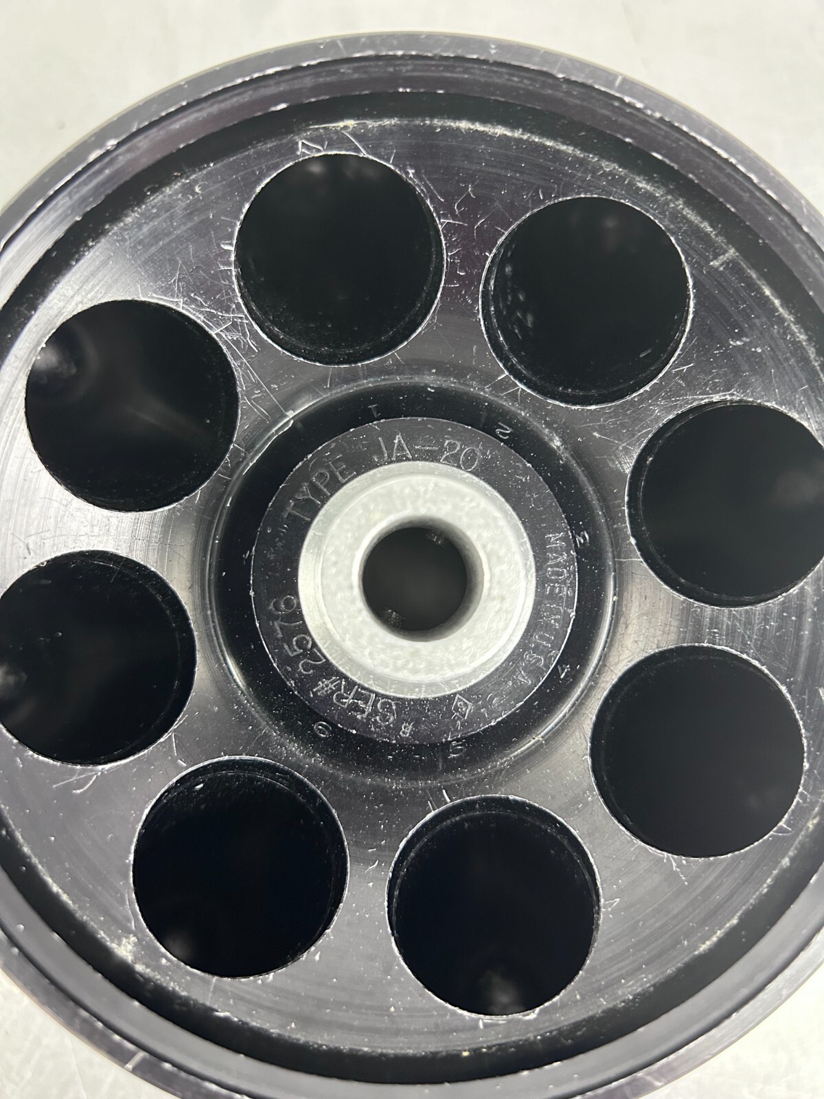 Beckman Centrifuge Rotor, JA-20, Fixed Angle, 8 x 50mL, 20,000 rpm | Pre-Owned