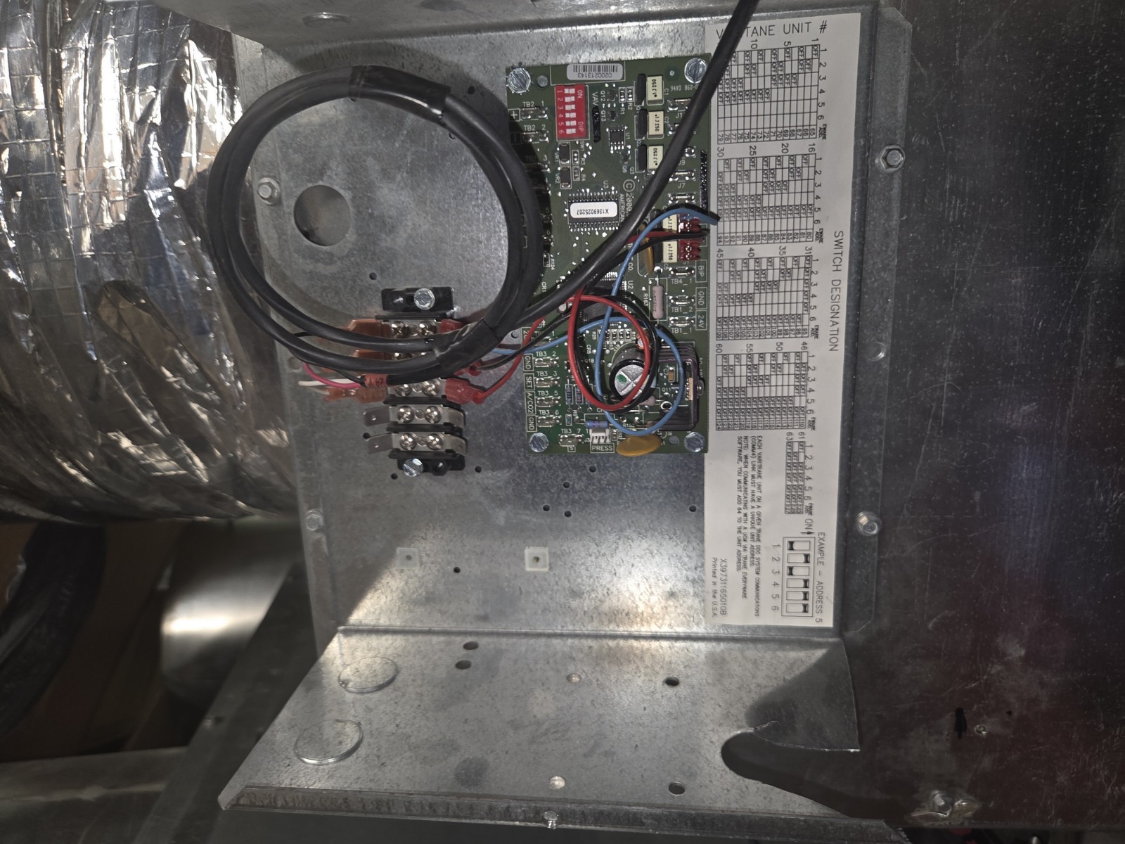Titus 16″ VAV Box B734275 Trane X13610271-01 Control actuator damper