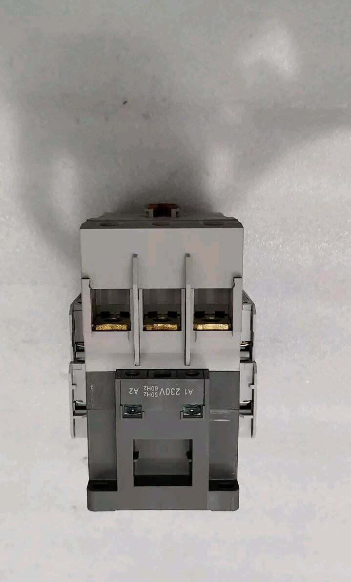 TERASAKI ELECTRIC TC-100A 3POLE 160A 230VAC COIL MAGNATIC CONTACTOR FREE SHIPP