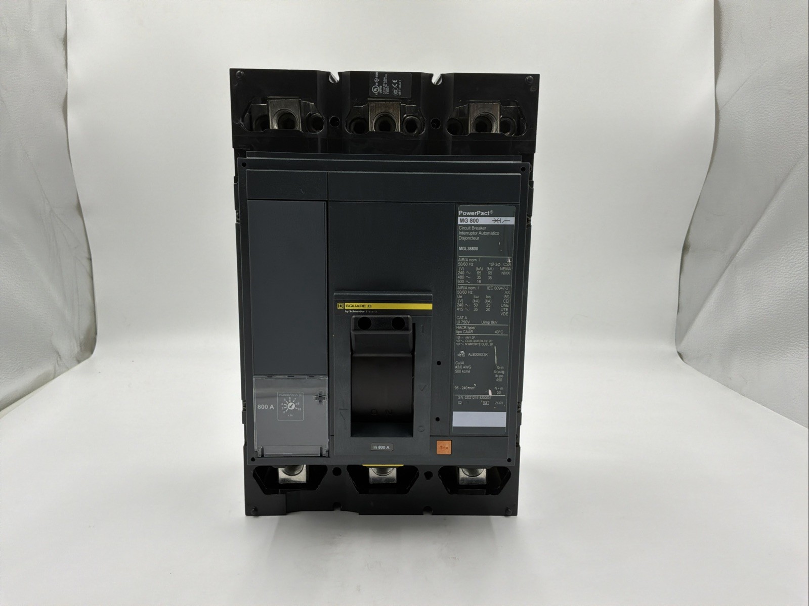 NEW SQUARE D MGL36800 3-POLE 800 AMP, 600V POWERPACT CIRCUIT BREAKER Takeouts