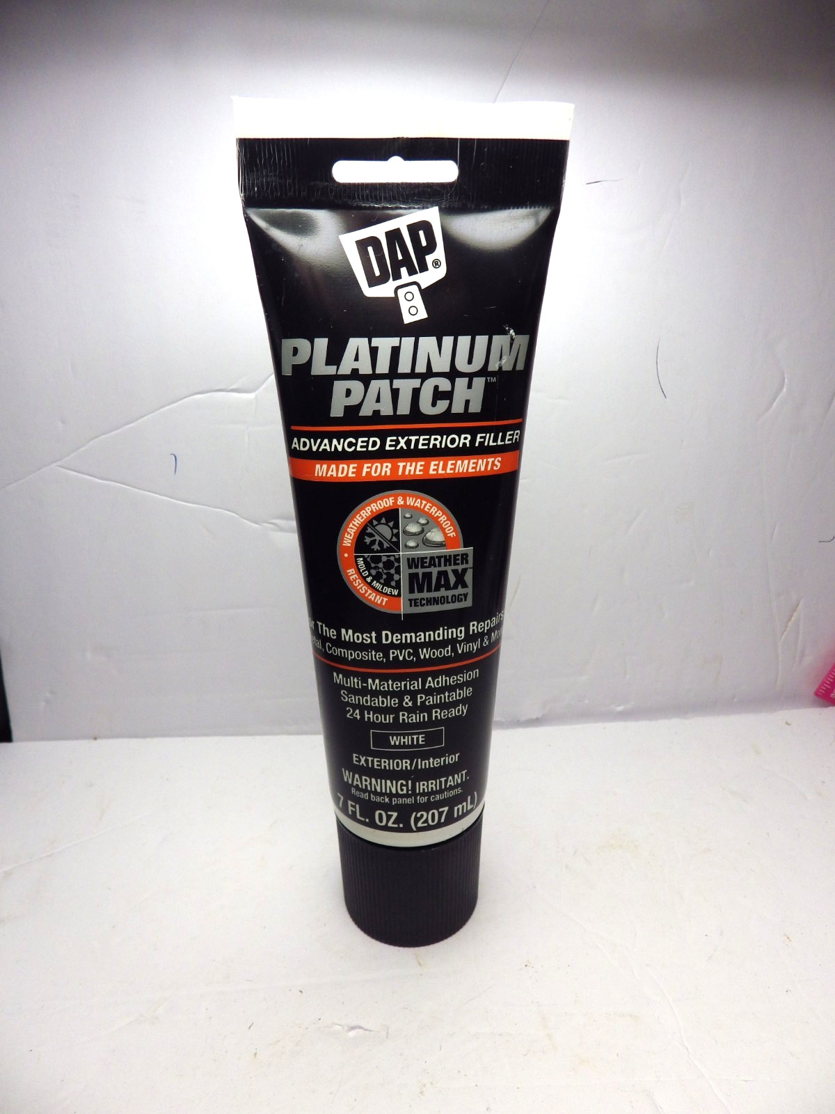 Tube of Dap Platinum Patch 7 oz 615B5 Advanced Exterior Filler
