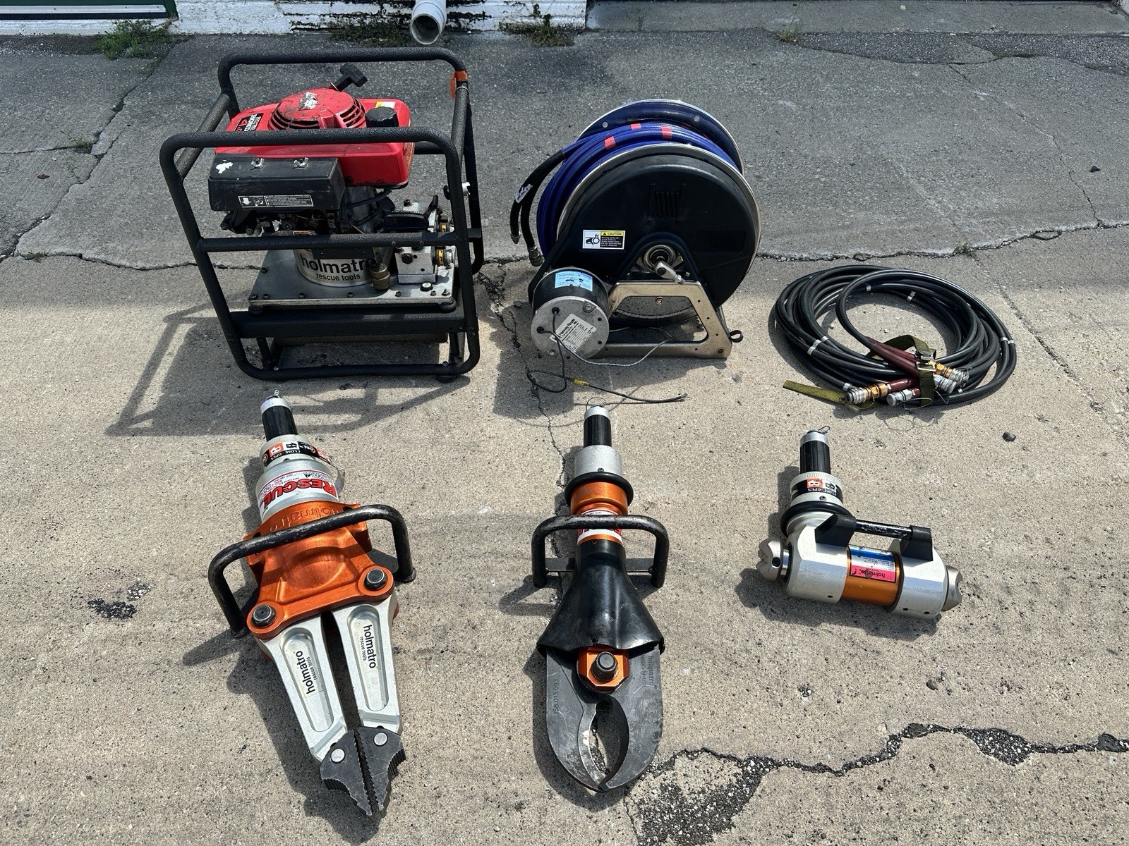 Lot of Holmatro Rescue Equipment Extrication Tools Jaws of Life Hurst Amkus