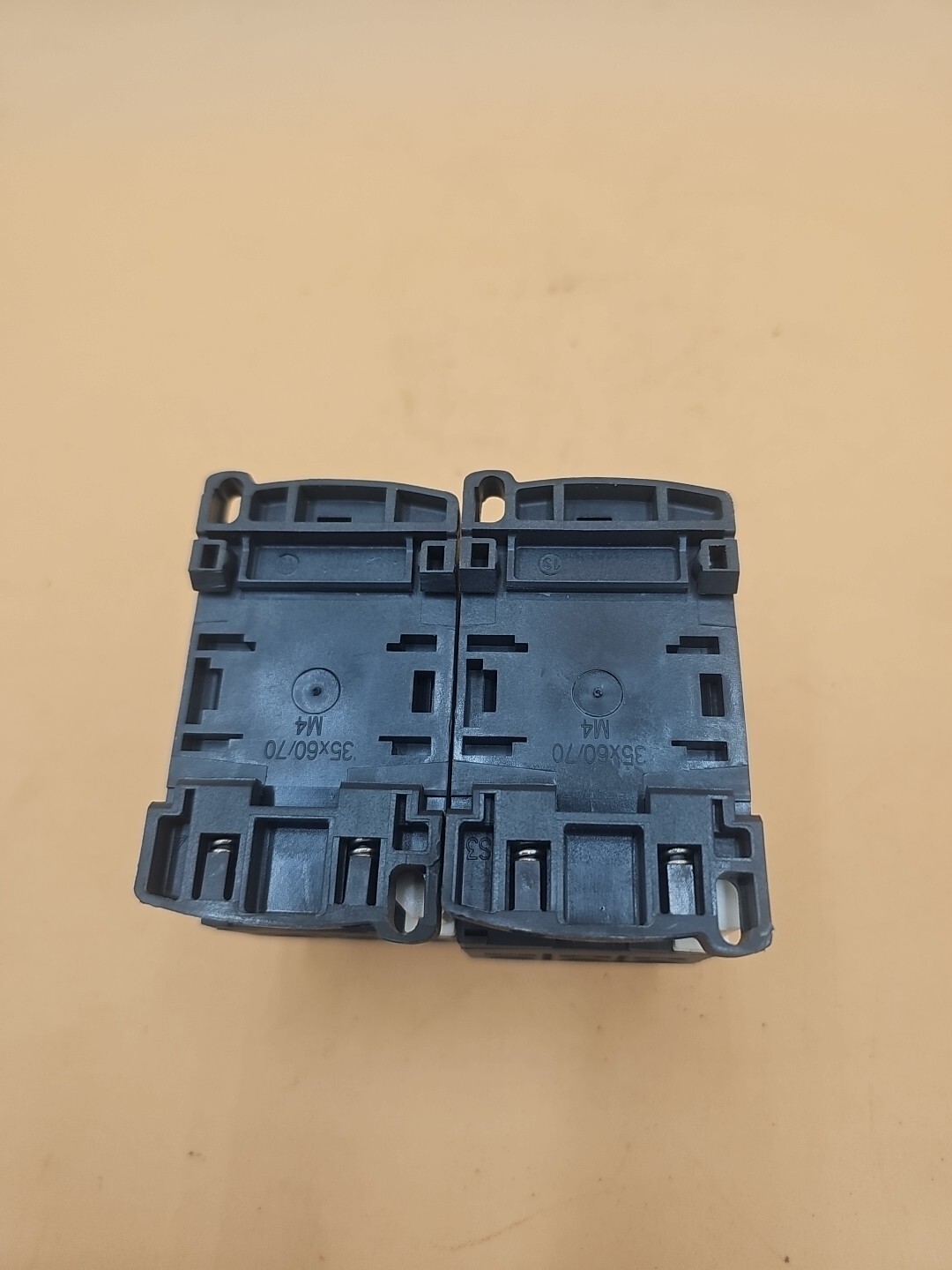 LOT OF 2 Schneider Electric LC1D09K7 Contactors. LAD4RCU