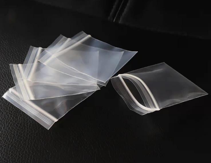 1000 Reclosable Storage Bags 1.5”x 2” Small Clear Seal-Top Baggies 1.5×2