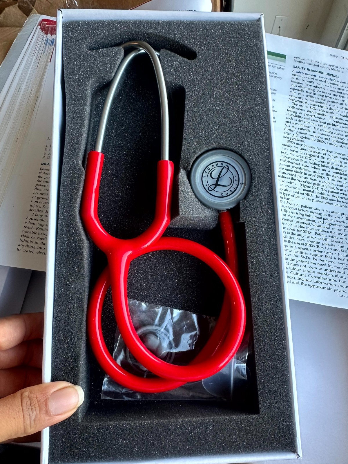 High Quality Dual Head Cardiology Medical Monitoring Stethoscope for Nurse – Red