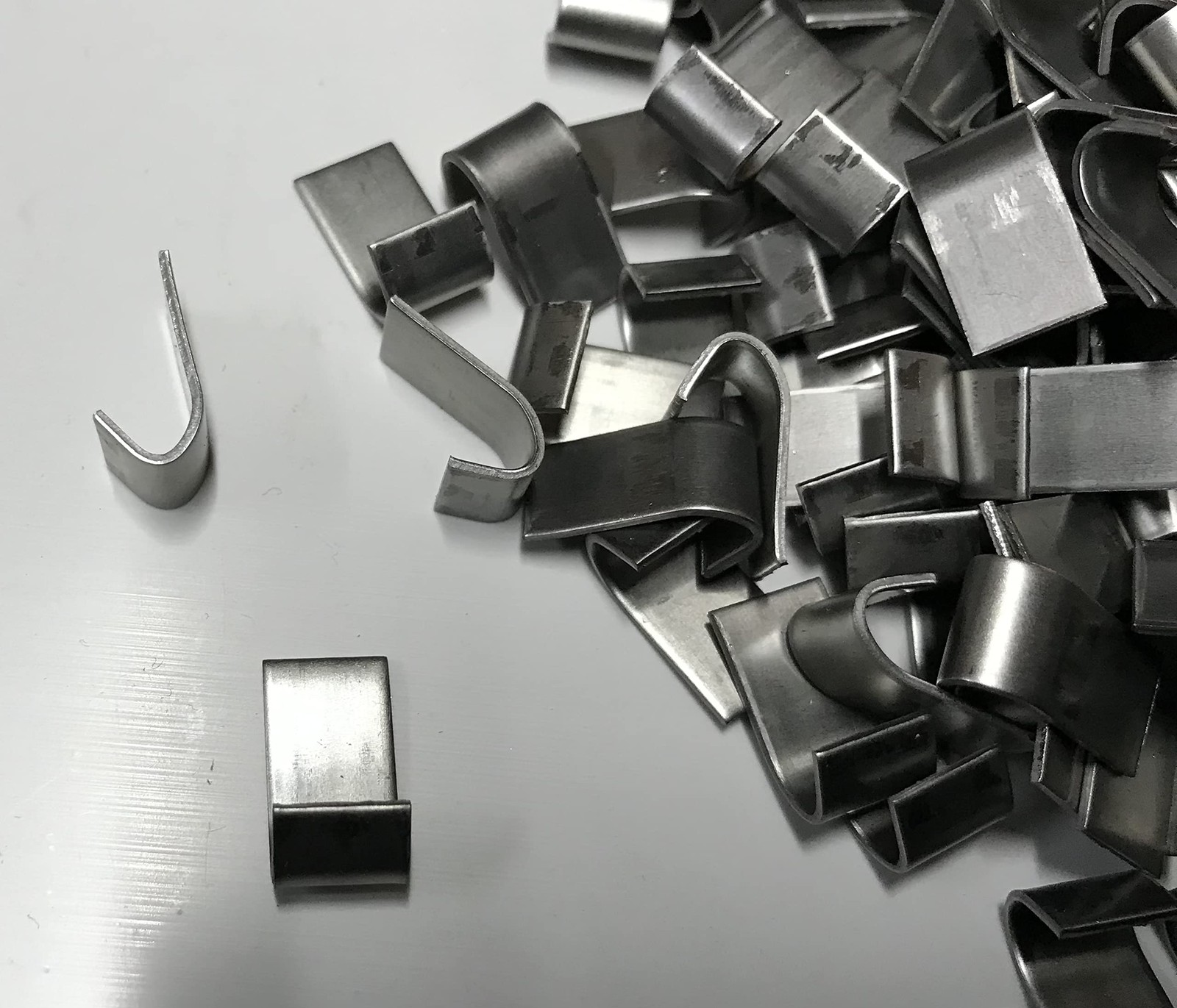 J Clips Stainless Steel 1 Pound J-clips RNL RabbitNippLes