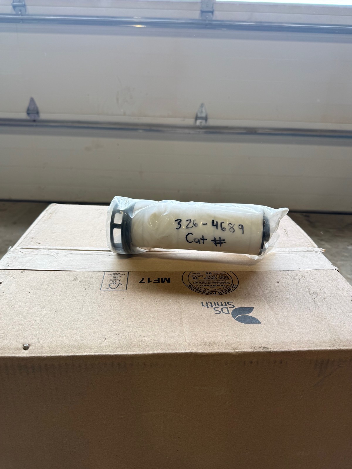 CAT 326-4689 Breather