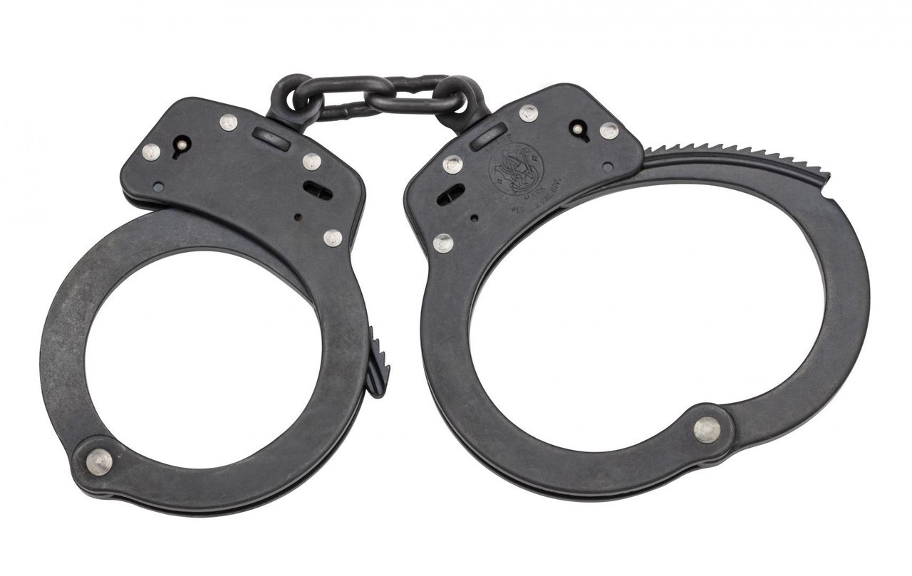 Smith & Wesson Model 100 Blued 350101 Police Double Lock Handcuffs