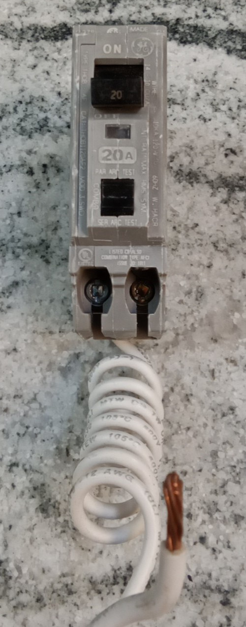 GE/ THQB1120AF2/20A/1P/120V/ Arc-Fault / Bolt-On /Type THQB/ Breaker/USE(24CB2