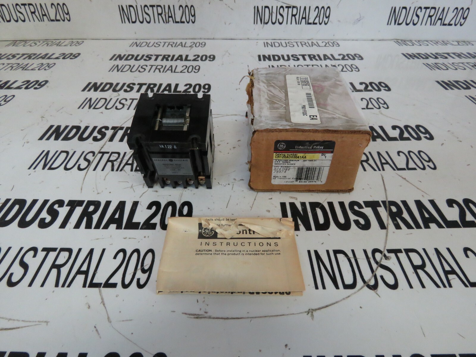 GENERAL ELECTRIC RELAY CR120AD03041AA NEW IN BOX