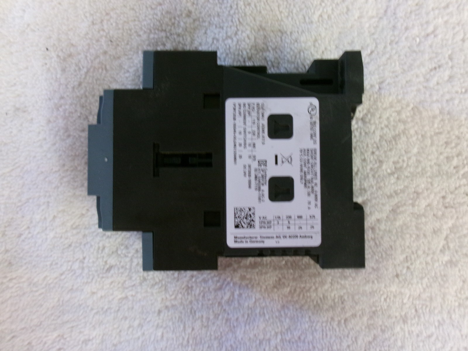 Siemens SIRIUS Contactor 3RT2028-1BB40