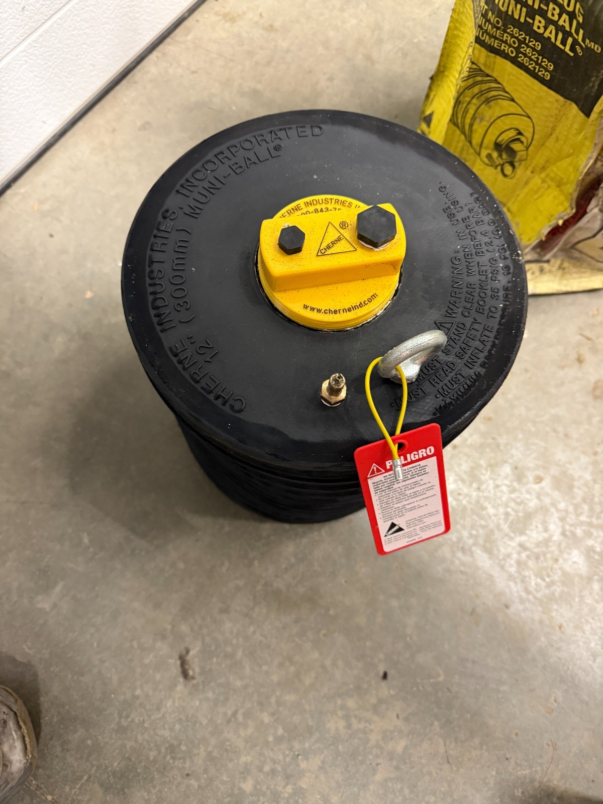 Cherne 12″ Muni‑Ball Plug 262129 – New/Unused – Sewer Pipe Test Plug