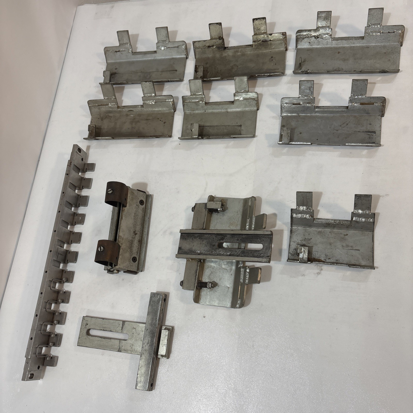 Scrap Steel Parts Of An Industrial Machine – 20 Pounds – 12 Pcs
