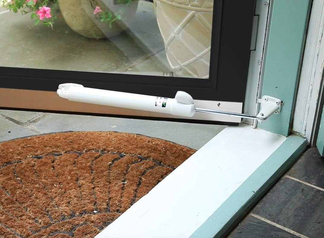 Touch ‘n Hold Door Closer Kit – White