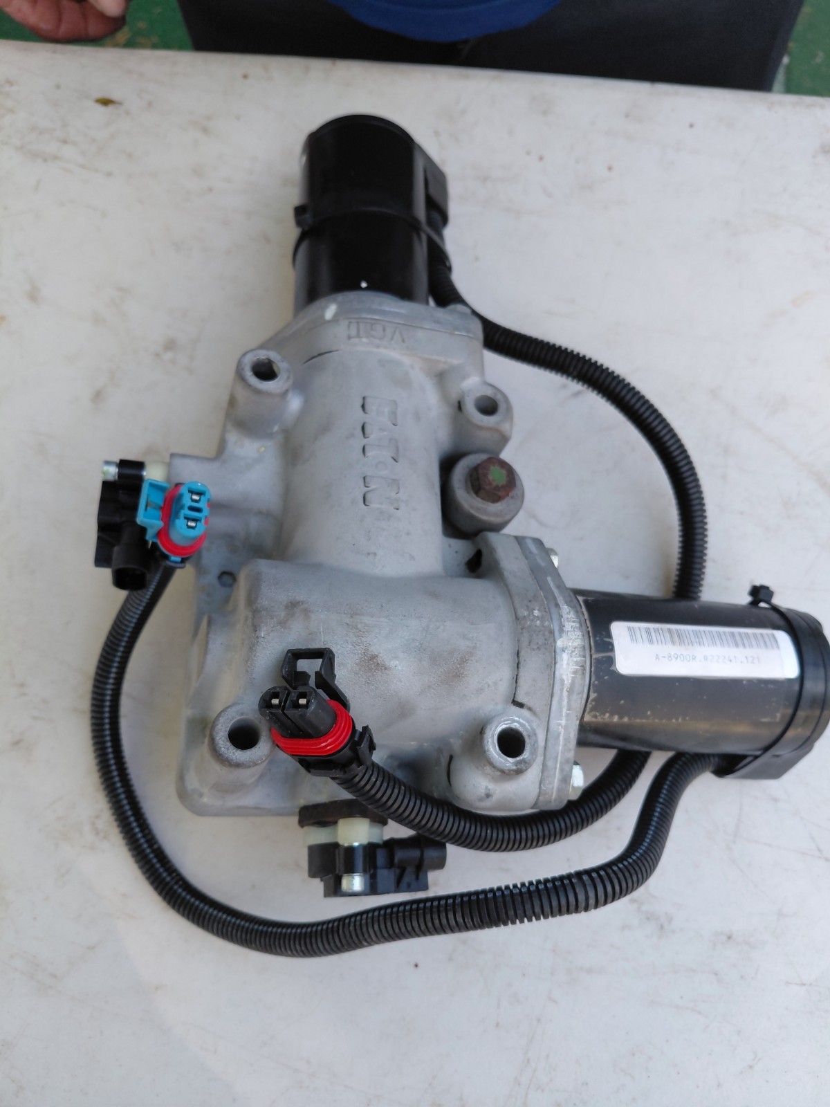 Eaton PTO Actuator Assembly with Gasket MPN 4307510 4307511 A-8900R-R22241-121