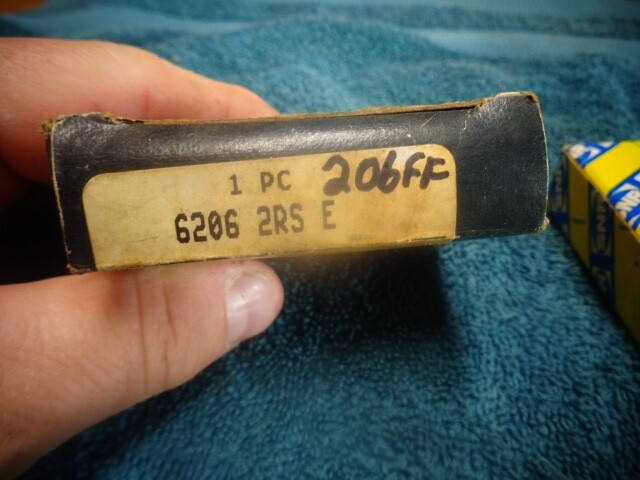6206-2RS Rubber Seal Ball Bearing 30x62x16 6206 2RS 6206RS