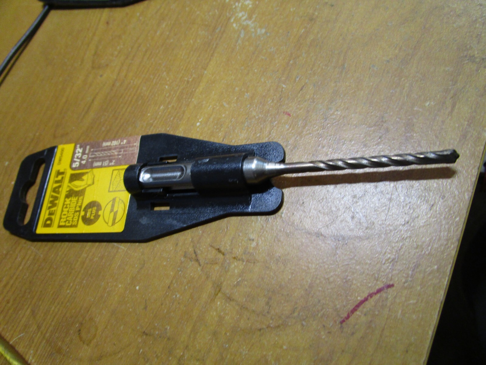 DEWALT 5/32″ x 2″ x 4″ SDS+ Hammer Bit