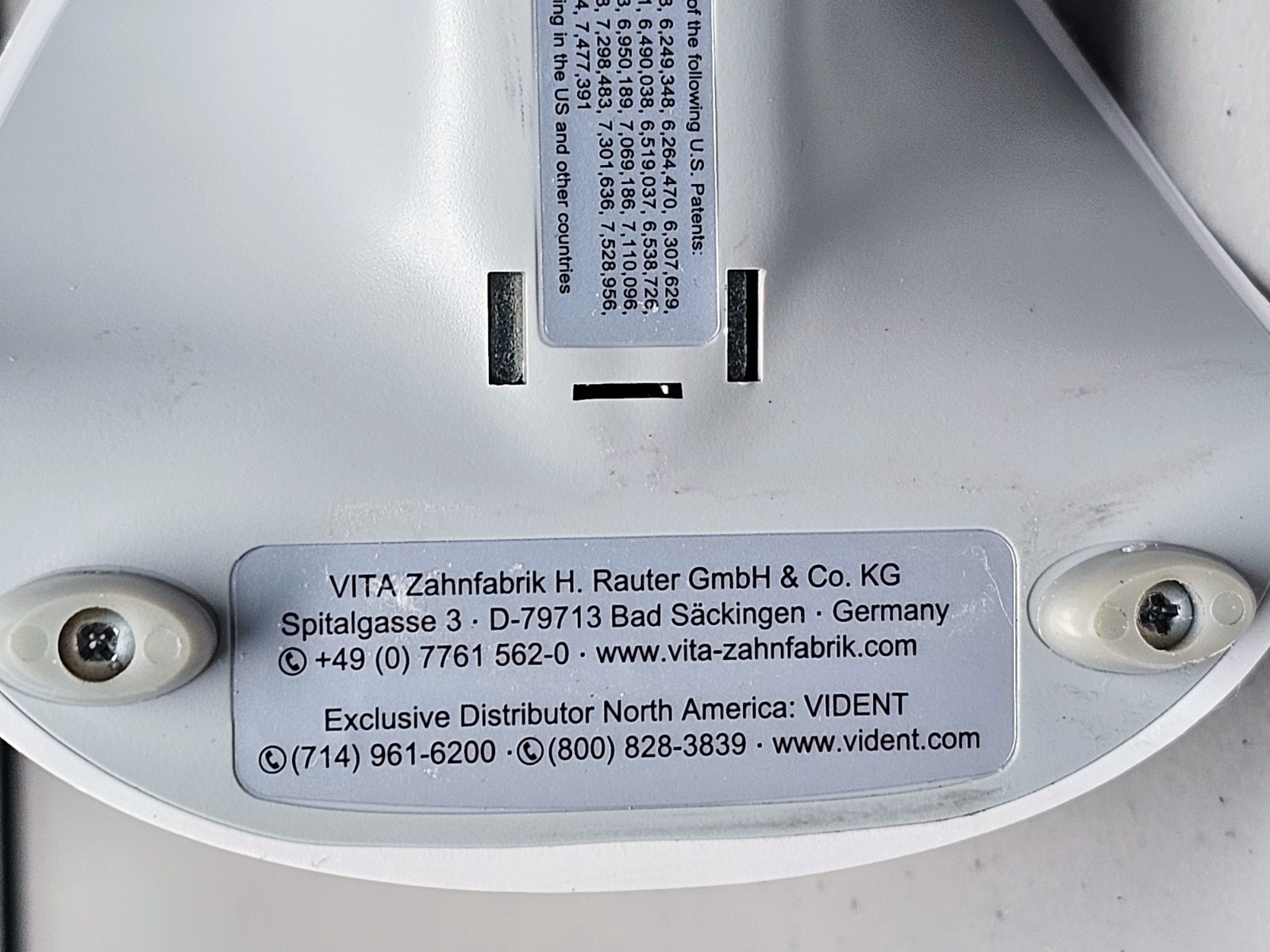 Vita Easyshade Advance 4.0 Cordless Shade Guide, Excellent, #H27699