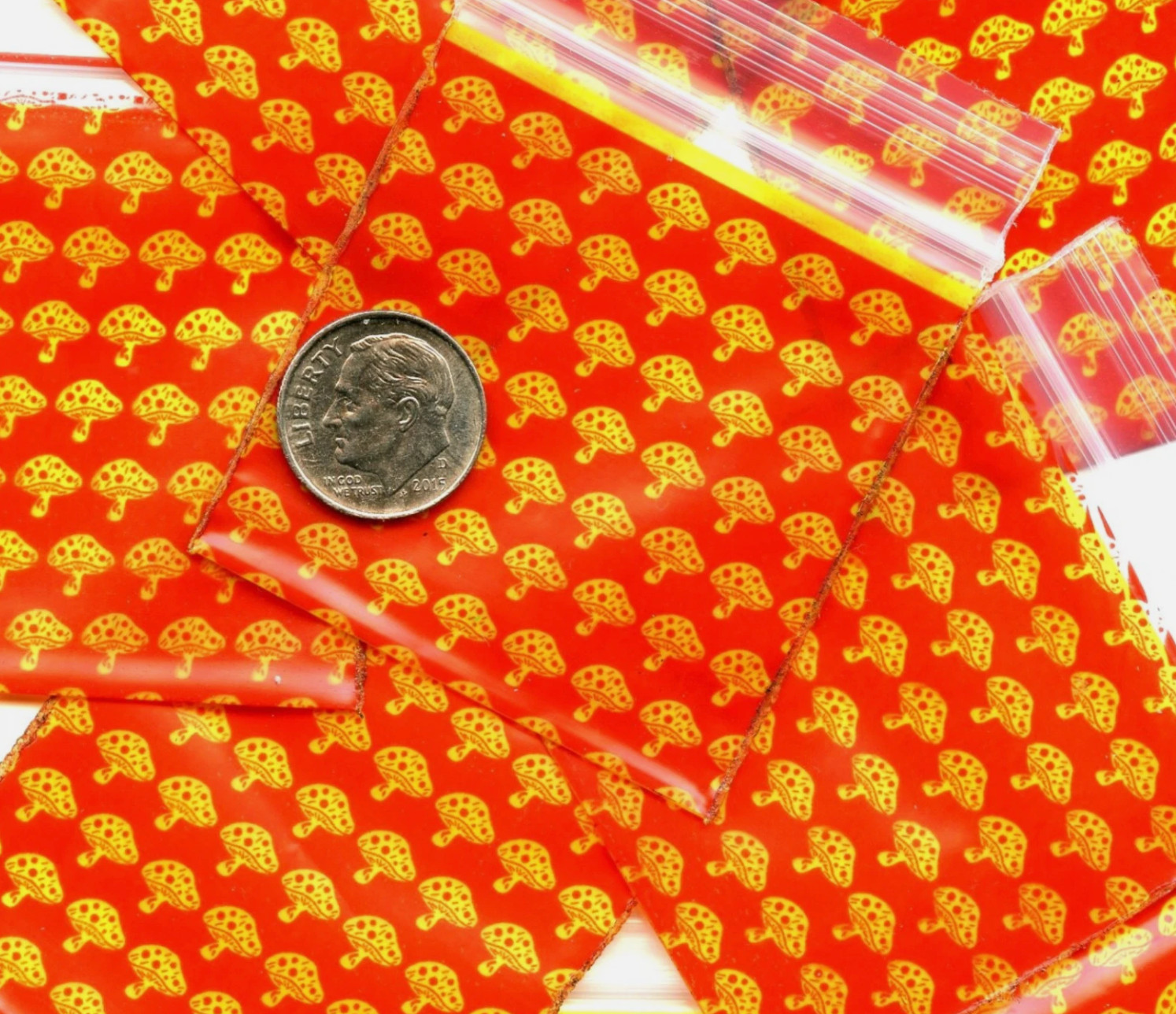 BLUE WHALE DIME BAGS 1000pcs -2″ x 2″ ORIGINAL RARE PATTERN (10 PACKS x 100)