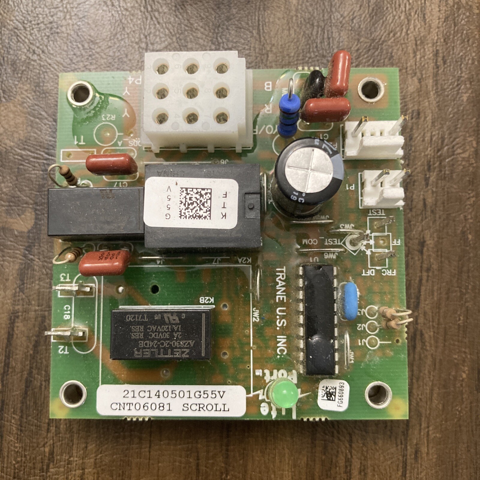 Trane Defrost Fan Control Board CNT06081 21C140501G55V Used/tested/working