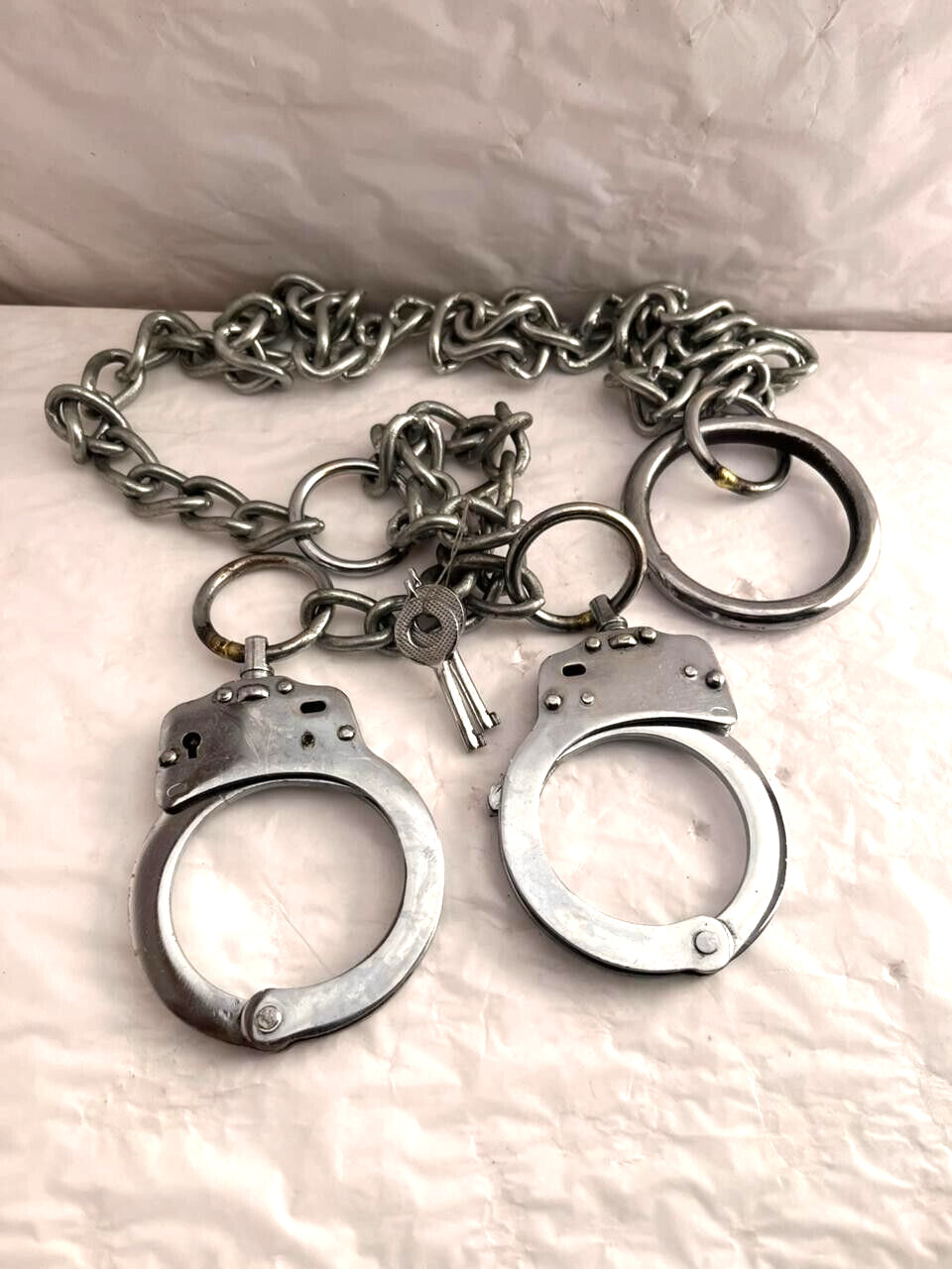Handcuff 1 Metre Chain Sliding Double Lock Mechanism Solid steel W/ 2 Keys