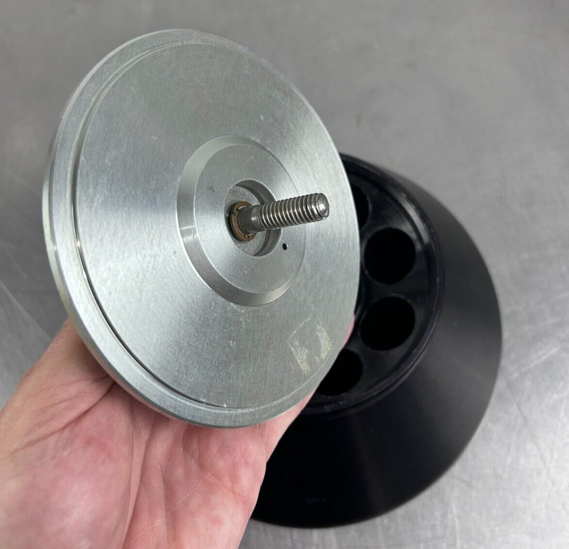 Beckman Centrifuge Rotor, JA-20, Fixed Angle, 8 x 50mL, 20,000 rpm | Pre-Owned