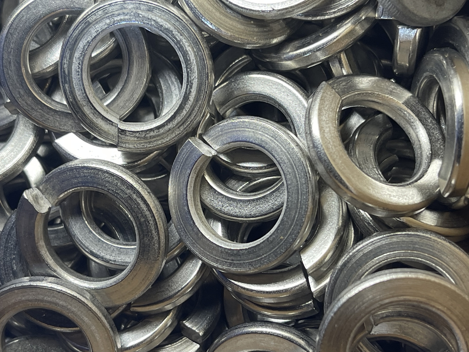 1/2″ SPLIT LOCK WASHERS, 18-8 STAINLESS STEEL. MULTIPLE QUANTITIES