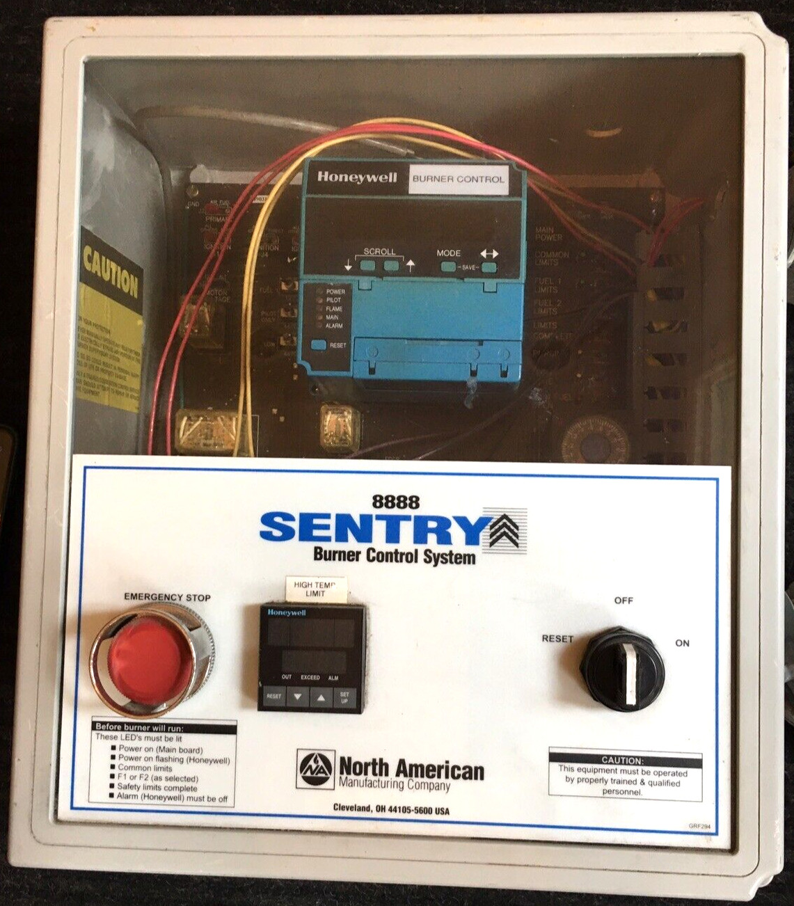 8888 SENTRY BURNER CONTROL SYSTEM MODEL DC100L 10021000, UDC1000 Micro-pro