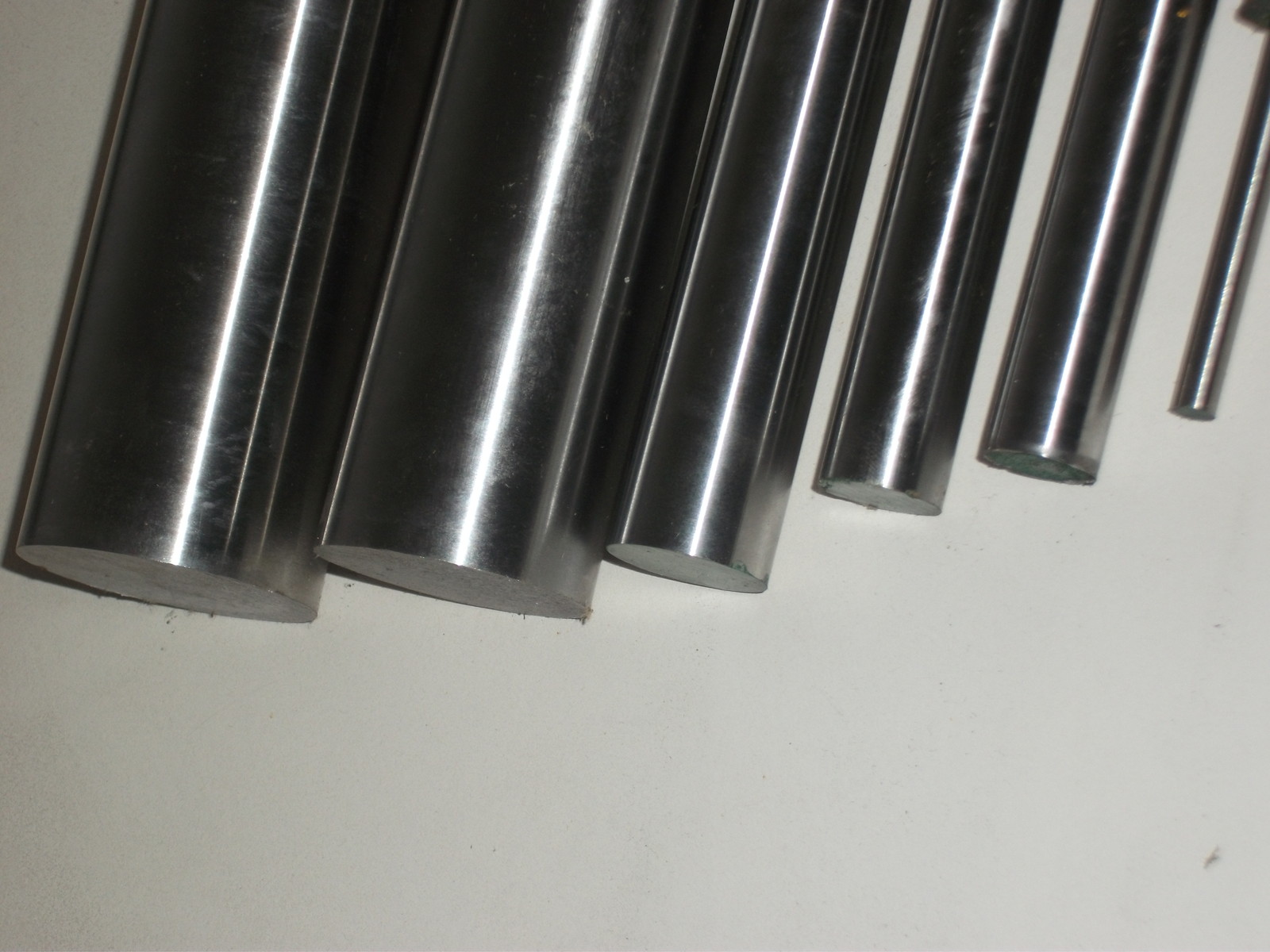 25 MM Diameter X 13″ 4140 TG+P HEAT TREATED Alloy Steel Shafting
