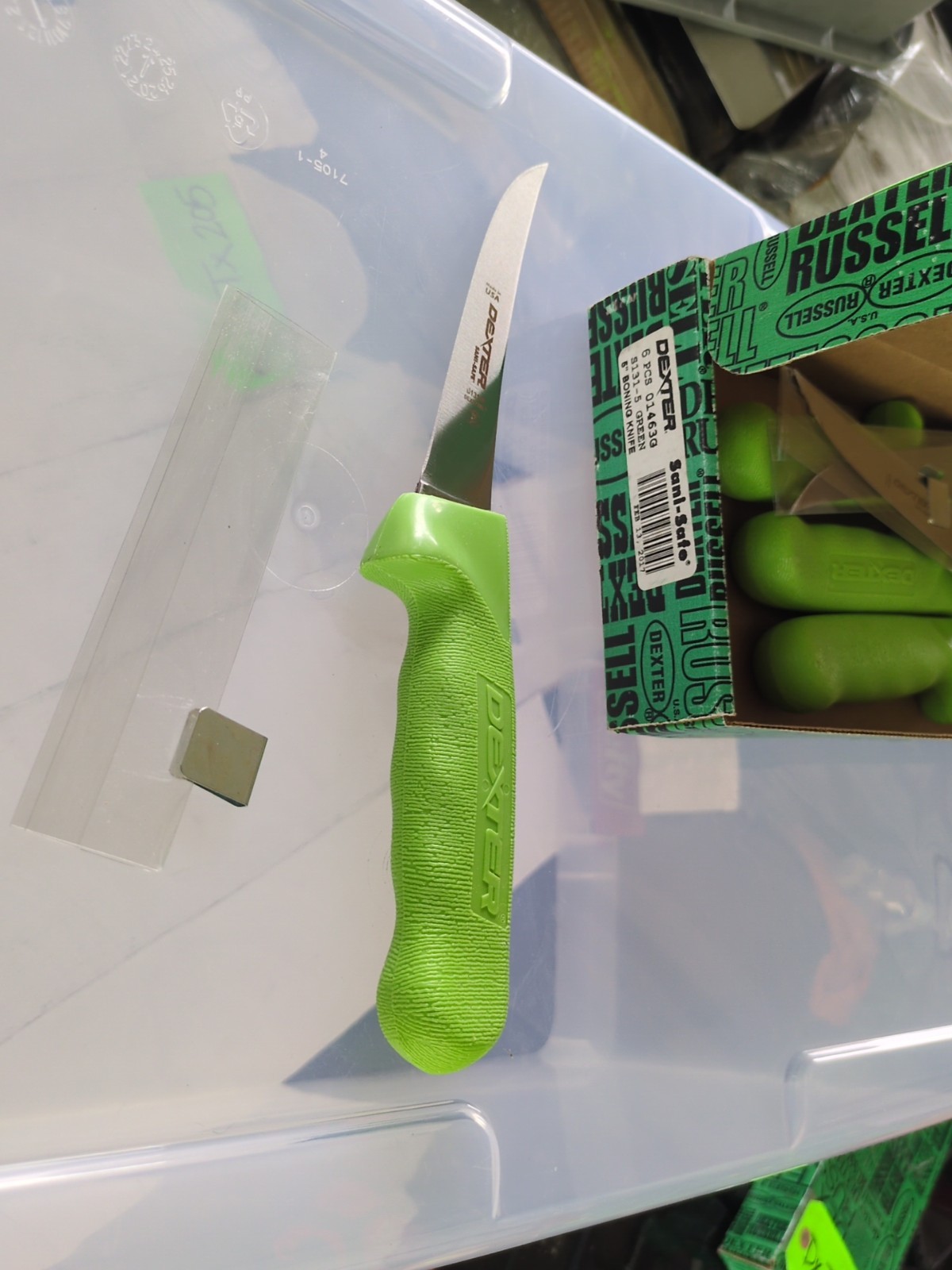 Dexter Russell 01463G Sani-Safe 5″ Narrow Curved Boning Knife S131-5 Green New