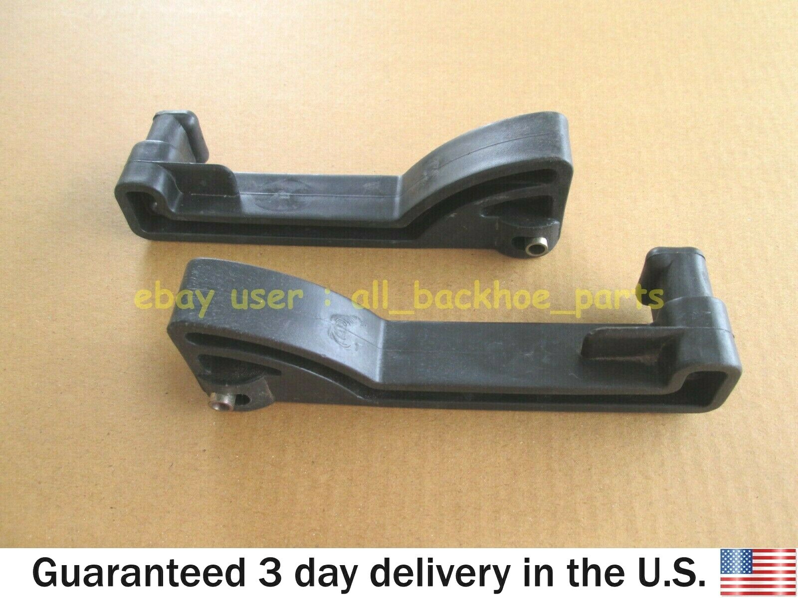 JCB BACKHOE – SIDE WINDOW HANDLES, 2 PCS. (PART NO. 331/38532 & 116/00822)