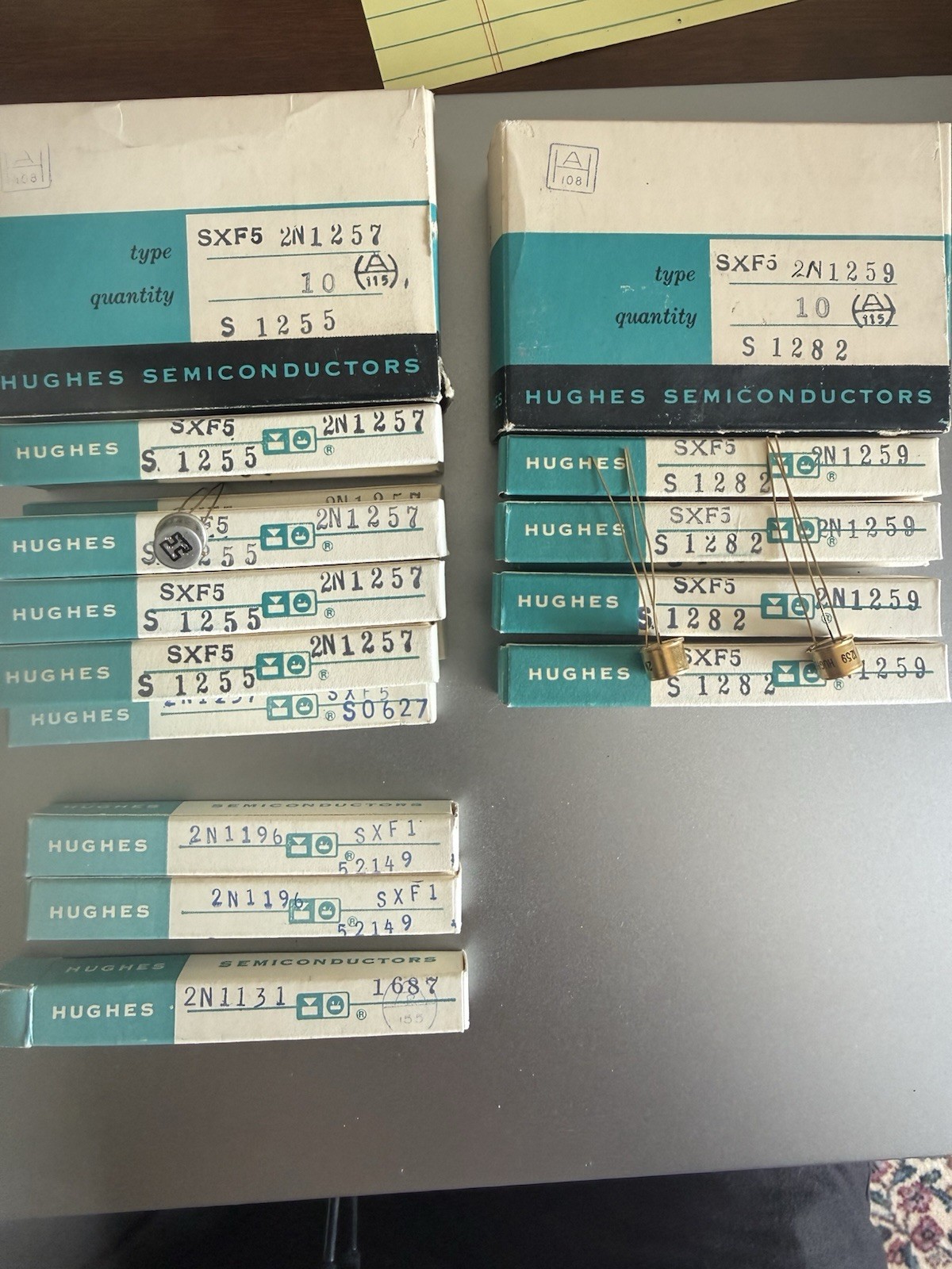 22 Early 1960s Hughes Semiconductors Transistors In Original Box, 2N1257, 2N1259