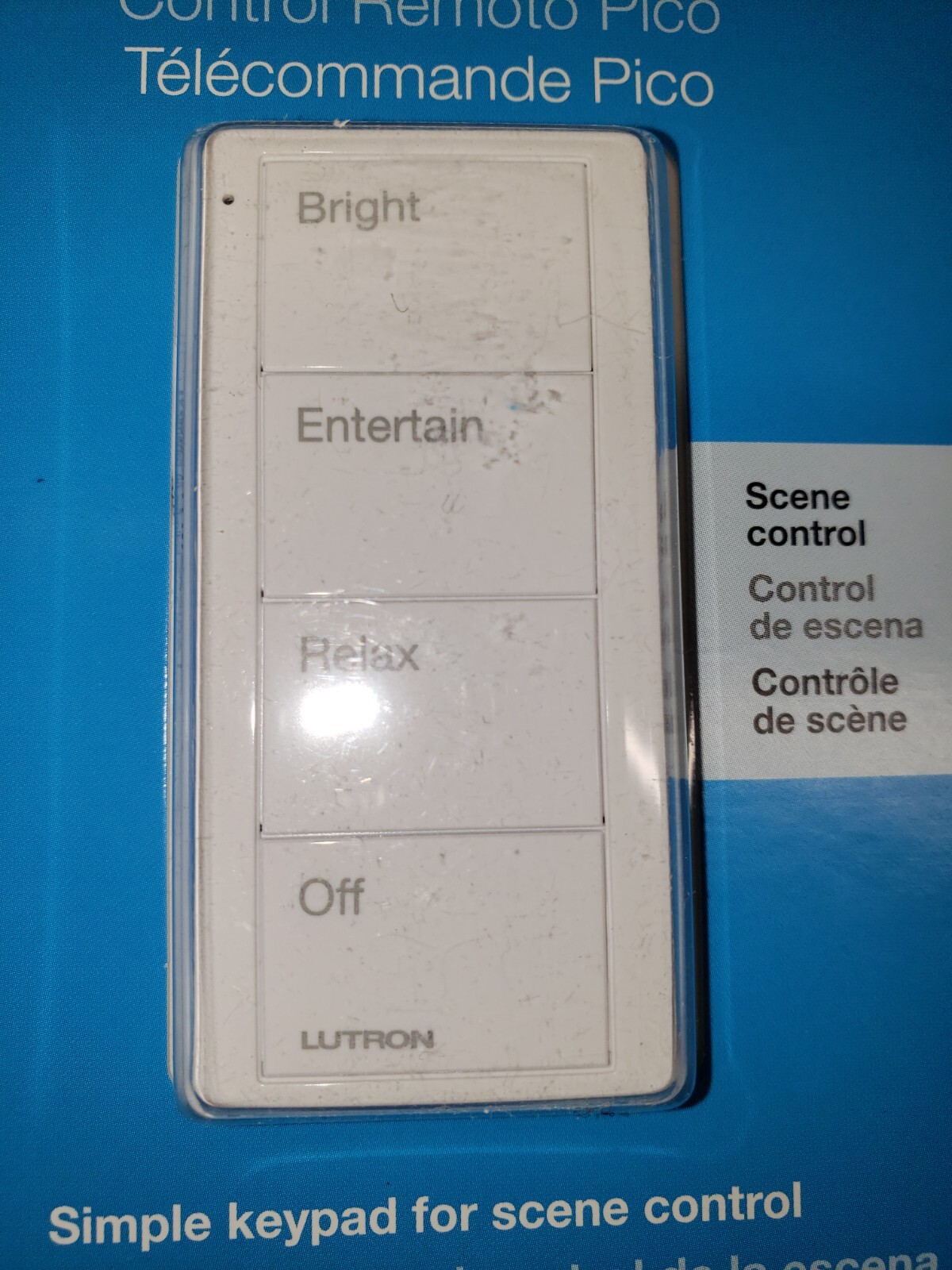 Lutron Pico Control – 4-Button Any Room RELAX Scene White PJ2-4B-GWH-P03 Caseta