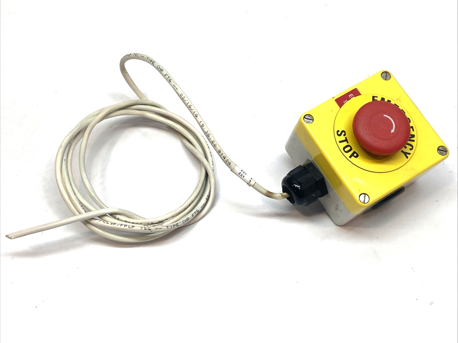 Cutler Hammer E22ASB106 Emergency Stop Button Control Station W/ E22B1 Button