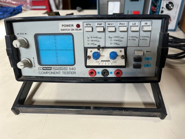 B&K Precision Model 540 Circuit Analyzer Component Tester – Tested/Working
